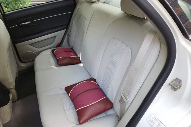 Used BAIC Senova D50 2015 1.5L CVT Standard Value Navigation Edition Left Rear Seat