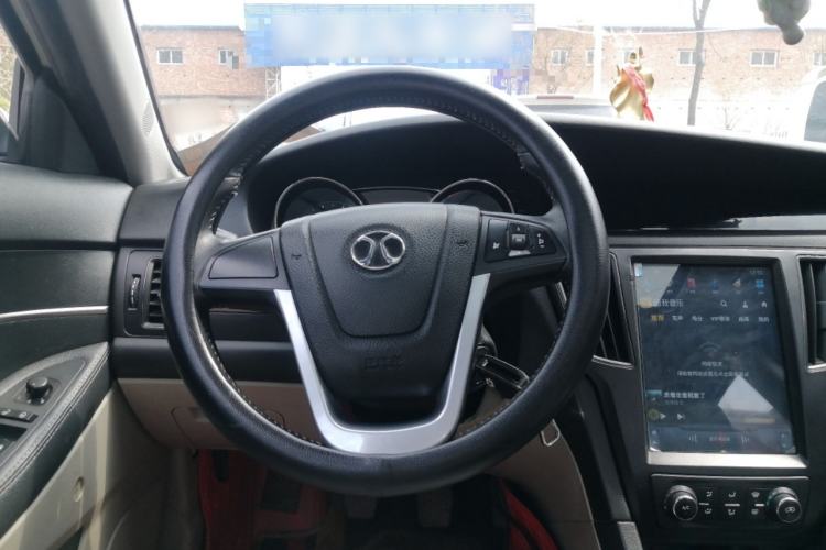 Used BAIC Senova D50 2015 1.5L Manual Comfort Value Navigation Edition Steering Wheel