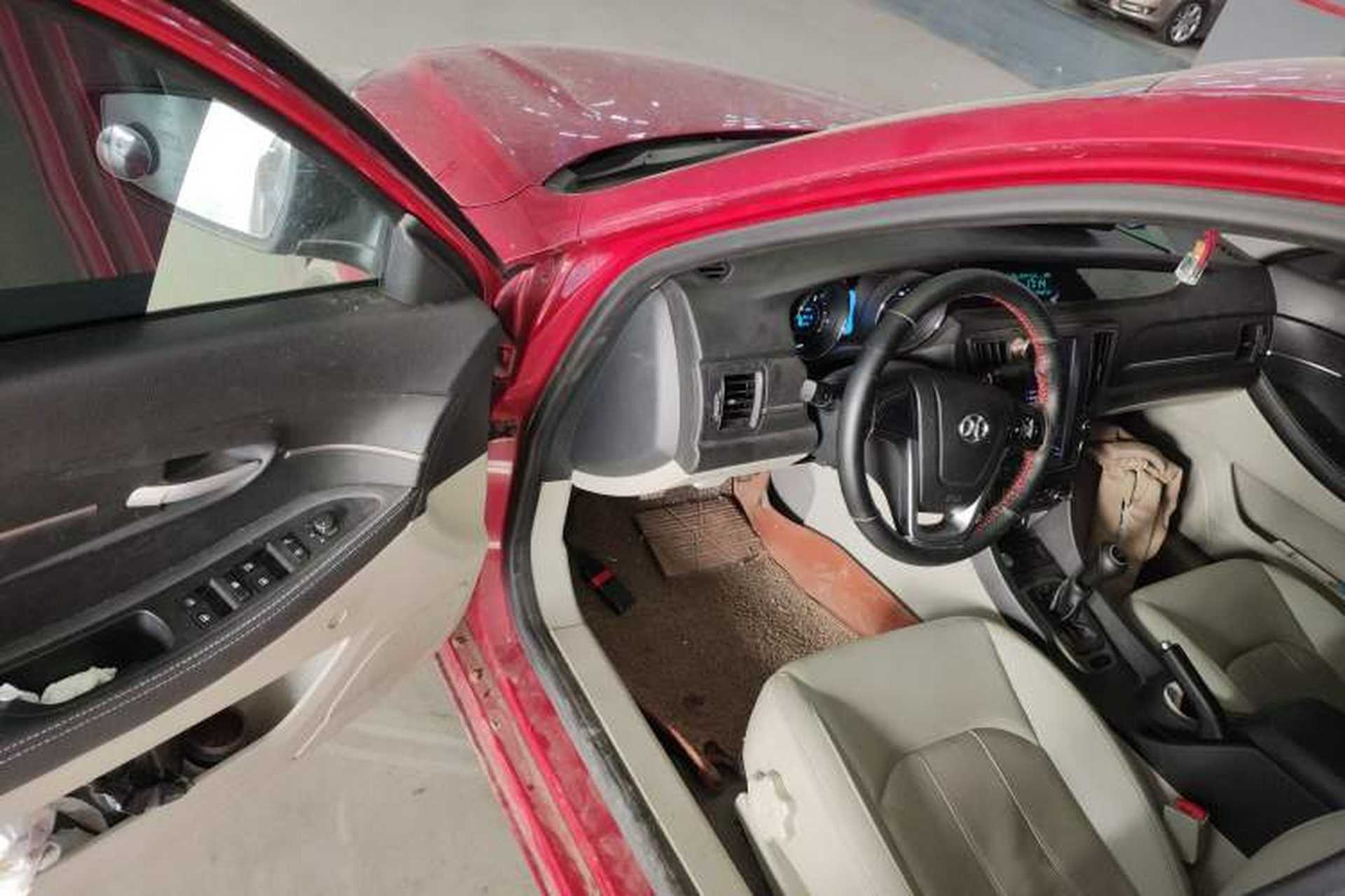 Used BAIC Senova D50 2016 1.5L Manual Elite Edition Driver Seat