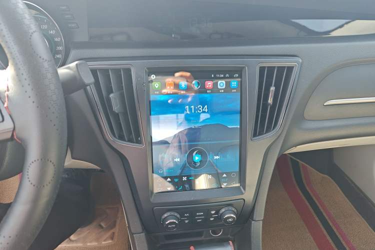 Used BAIC Senova D50 2016 1.5L CVT Elite Edition Audio And AC Panel