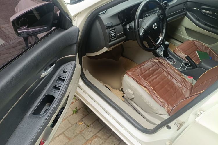 Used BAIC Senova D50 2016 1.5L Manual Elite Edition Driver Seat