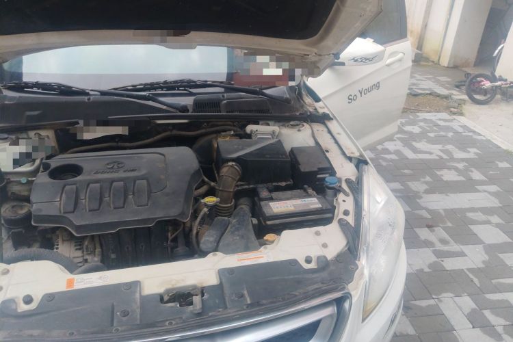 Used BAIC Senova D50 2016 1.5L Manual Elite Edition Engine Bay Left