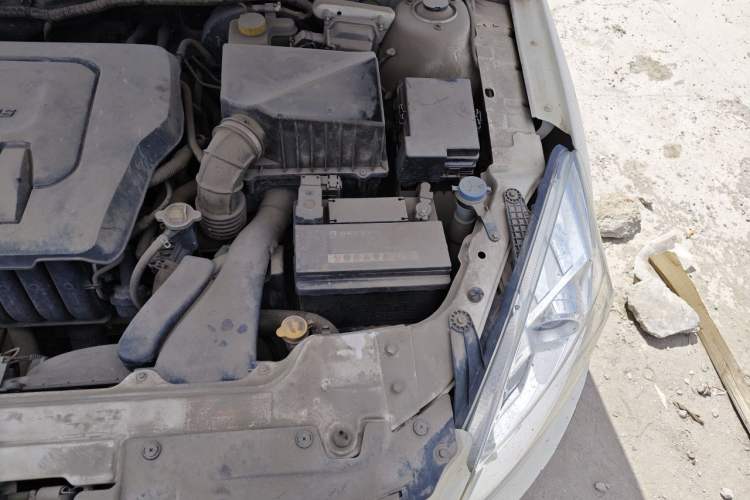 Used BAIC Senova D50 2016 1.5L Manual Elite Edition Engine Bay Left
