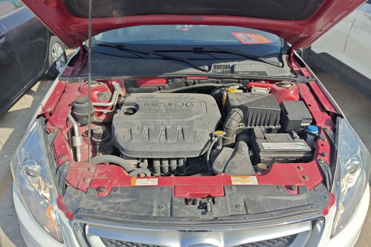 Used BAIC Senova D50 2016 1.5L CVT Elite Edition Engine Bay