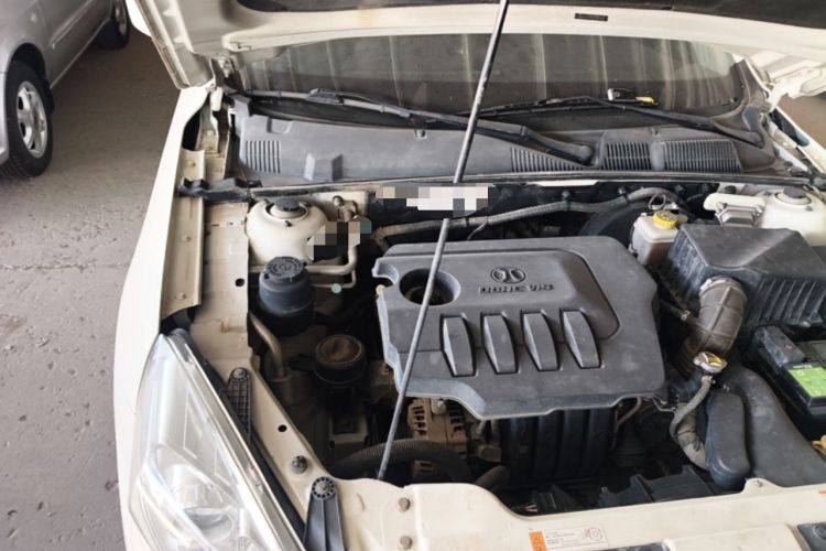 Used BAIC Senova D50 2016 1.5L Manual Elite Edition Engine Bay Right
