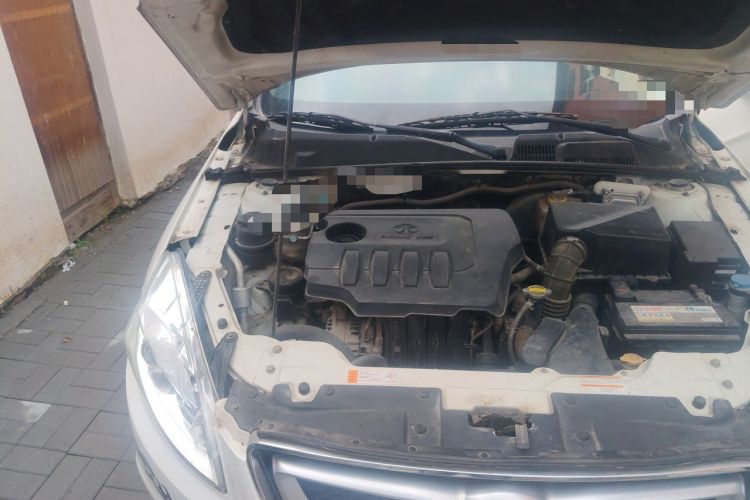 Used BAIC Senova D50 2016 1.5L Manual Elite Edition Engine Bay Right
