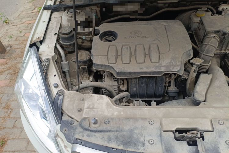 Used BAIC Senova D50 2016 1.5L Manual Elite Edition Engine Bay Right