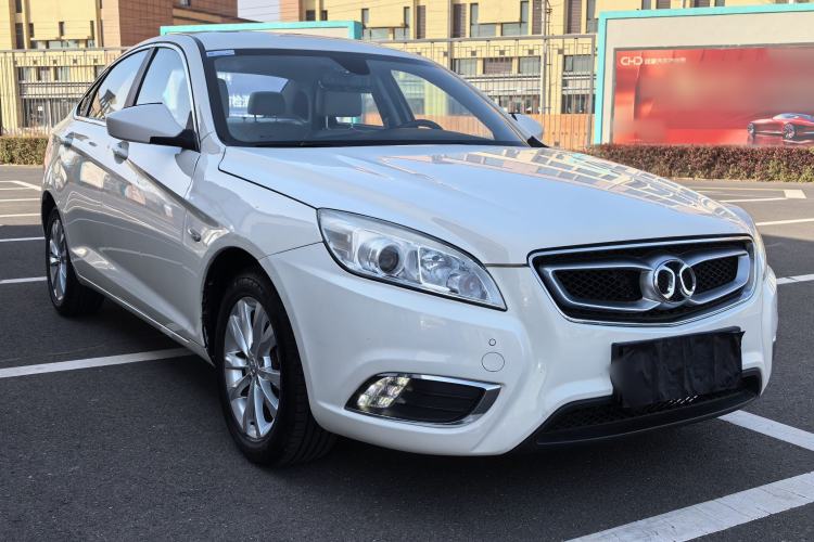 Used BAIC Senova D50 2016 1.5L Manual Elite Edition Exterior 2