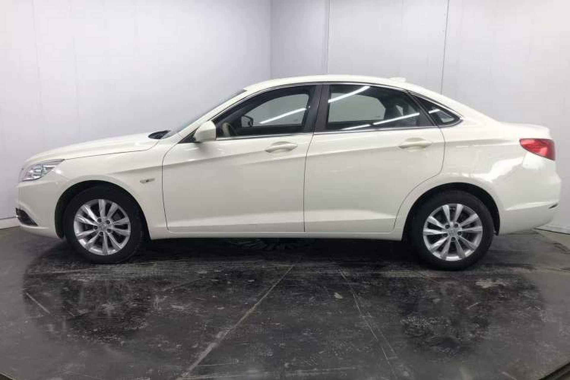 Used BAIC Senova D50 2016 1.5L Manual Elite Edition Exterior 4