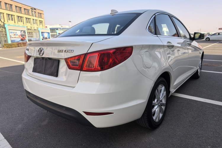 Used BAIC Senova D50 2016 1.5L Manual Elite Edition Exterior 4