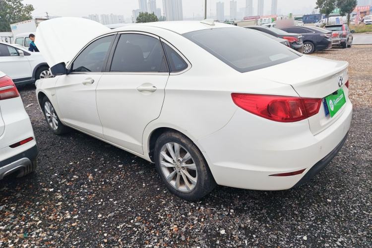 Used BAIC Senova D50 2016 1.5L Manual Elite Edition Exterior 5
