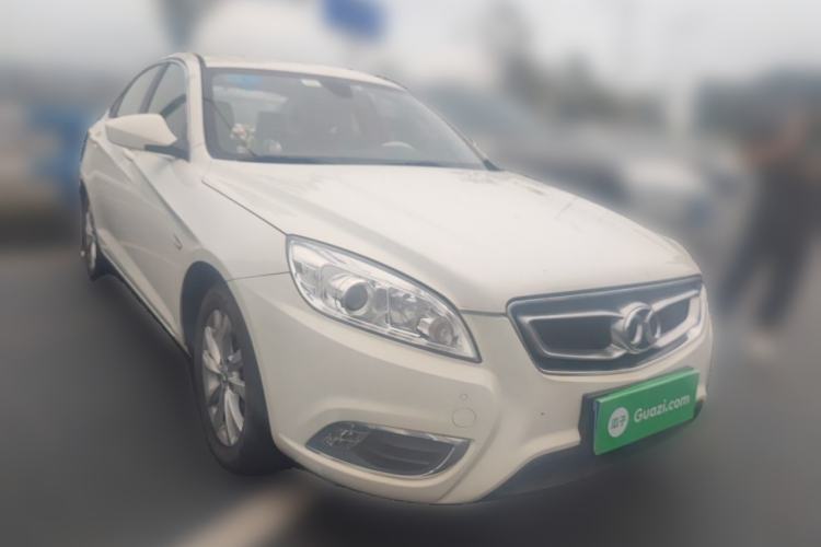 Used BAIC Senova D50 2016 1.5L Manual Elite Edition Front Right 45 Deg