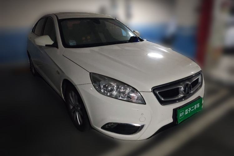 Used BAIC Senova D50 2016 1.5L CVT Elite Edition Front Right 45 Deg