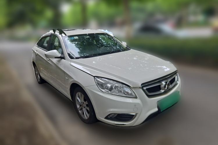 Used BAIC Senova D50 2016 1.5L Manual Elite Edition Front Right 45 Deg