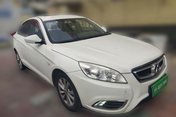 Used BAIC Senova D50 2016 1.5L Manual Elite Edition Front Right 45 Deg