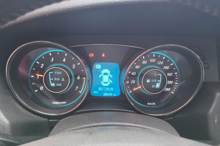 Used BAIC Senova D50 2016 1.5L CVT Elite Edition Instrument Cluster