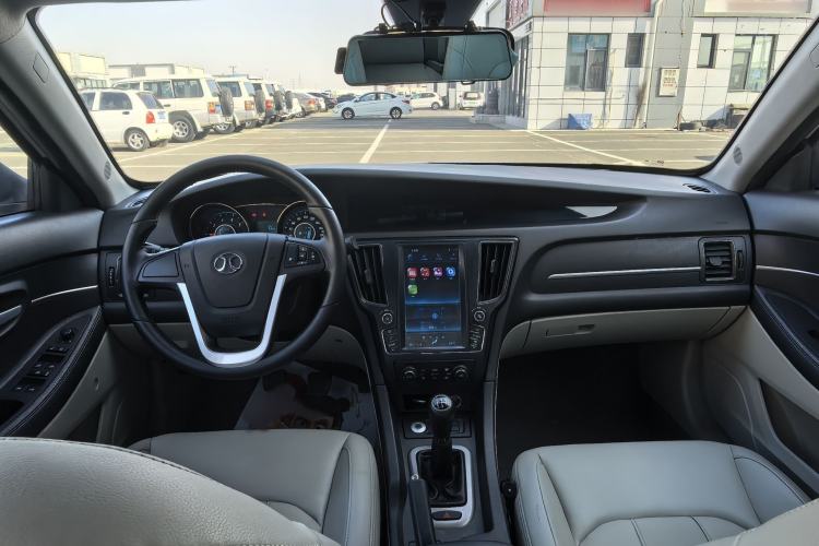 Used BAIC Senova D50 2016 1.5L Manual Elite Edition Interior 1