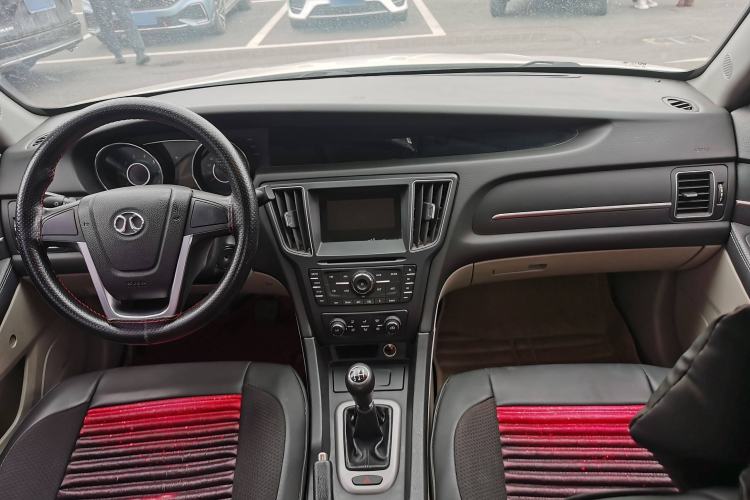 Used BAIC Senova D50 2016 1.5L Manual Standard Edition Interior 1