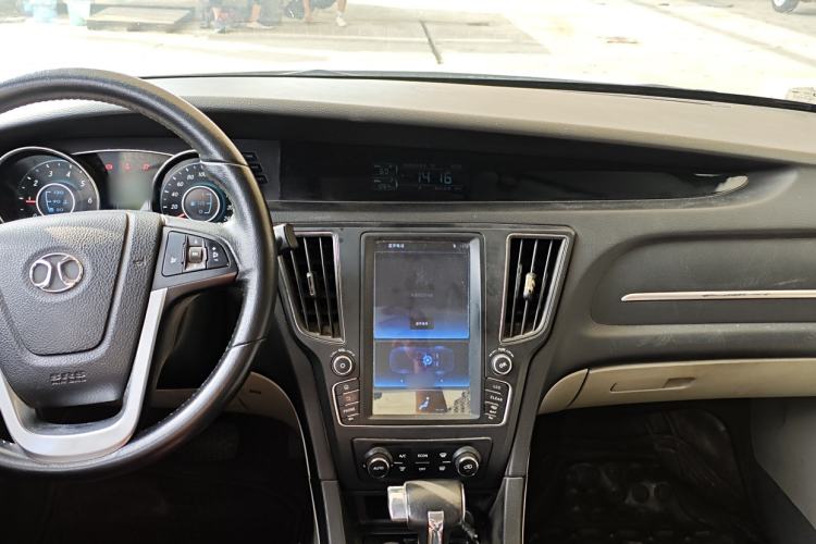 Used BAIC Senova D50 2016 1.5L CVT Elite Edition Interior 3