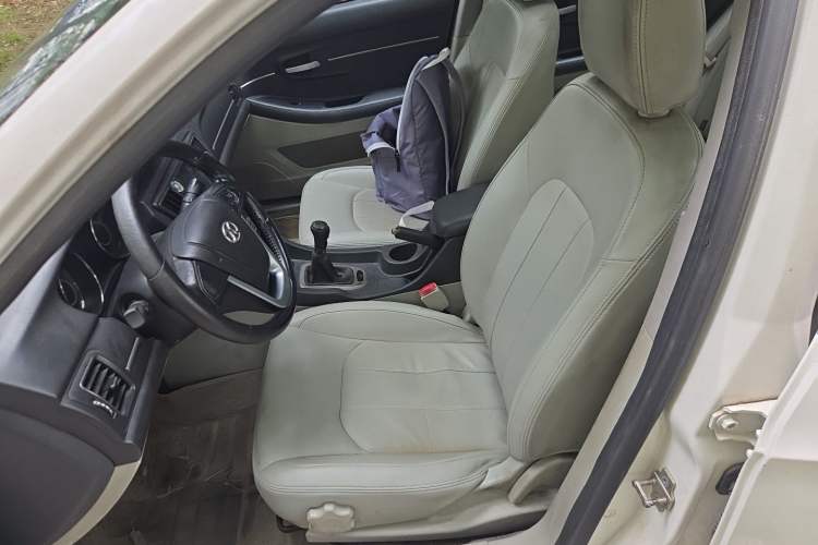 Used BAIC Senova D50 2016 1.5L Manual Elite Edition Left Front Seat