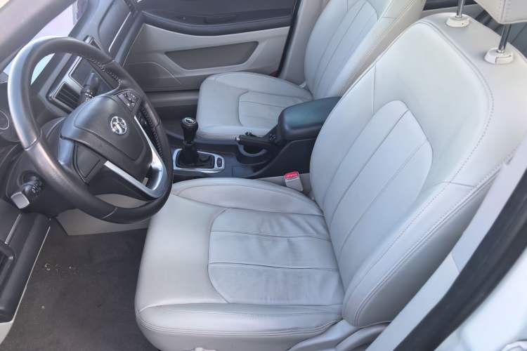 Used BAIC Senova D50 2016 1.5L Manual Elite Edition Left Front Seat