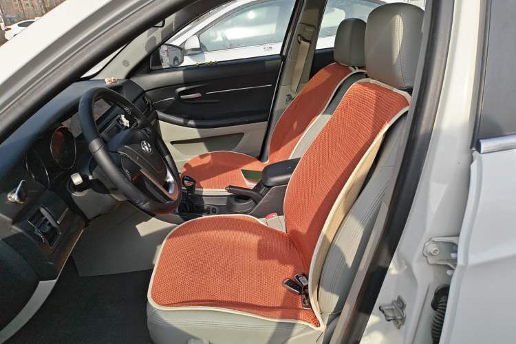 Used BAIC Senova D50 2016 1.5L Manual Elite Edition Left Front Seat