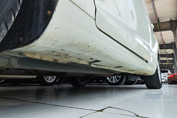 Used BAIC Senova D50 2016 1.5L Manual Elite Edition Left Side Sill