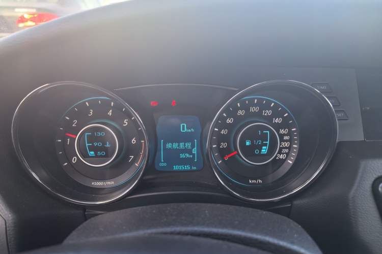 Used BAIC Senova D50 2016 1.5L Manual Elite Edition Odometer Close Up