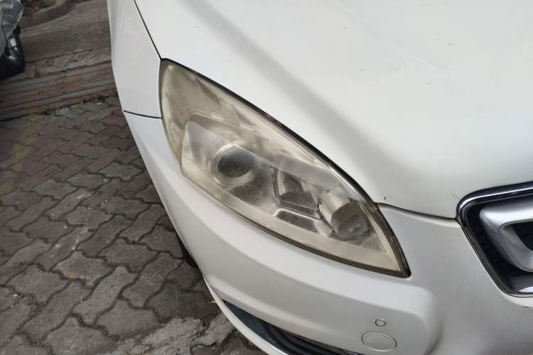 Used BAIC Senova D50 2016 1.5L Manual Elite Edition Right Front Headlight