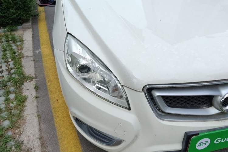 Used BAIC Senova D50 2016 1.5L Manual Elite Edition Right Front Headlight