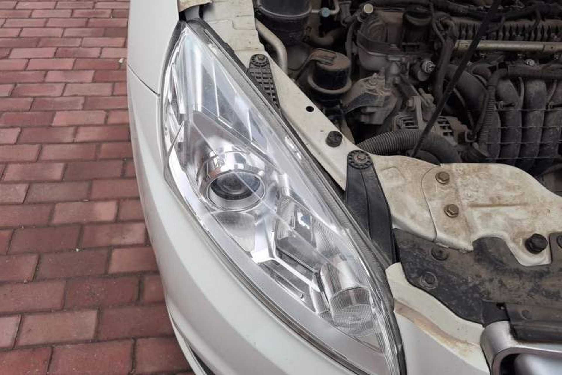 Used BAIC Senova D50 2016 1.5L CVT Elite Edition Right Front Headlight