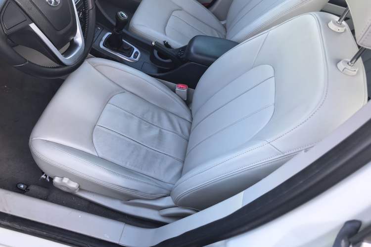 Used BAIC Senova D50 2016 1.5L Manual Elite Edition Right Front Seat