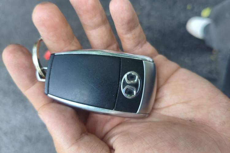 Used BAIC Senova D50 2016 1.5L Manual Elite Edition Vehicle Key