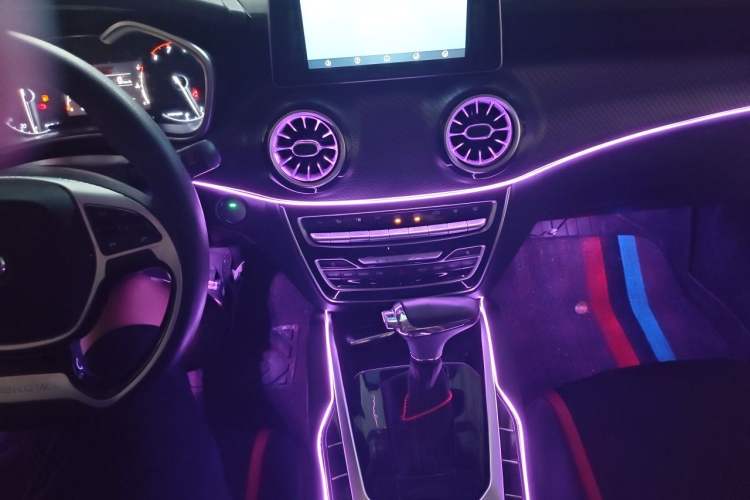 Used BAIC Senova D50 2018 1.5L CVT Luxury Intelligent Drive Edition Audio And AC Panel