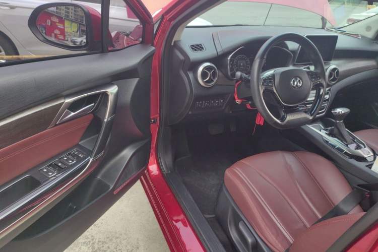 Used BAIC Senova D50 2018 1.5L CVT Prestige Intelligent Drive Edition Driver Seat
