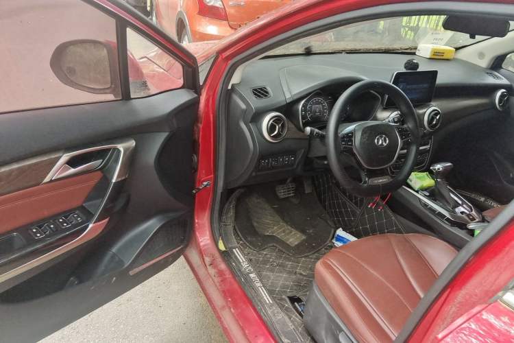 Used BAIC Senova D50 2018 1.5L CVT Prestige Intelligent Drive Edition Driver Seat