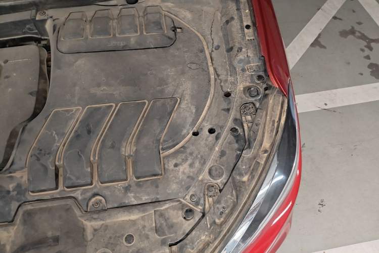 Used BAIC Senova D50 2018 1.5L CVT Luxury Intelligent Drive Edition Engine Bay Left