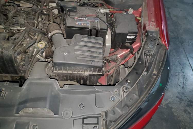 Used BAIC Senova D50 2018 1.5L CVT Prestige Intelligent Drive Edition Engine Bay Left