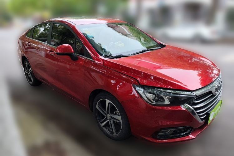 Used BAIC Senova D50 2018 1.5L CVT Prestige Smart Connect Edition Front Right 45 Deg