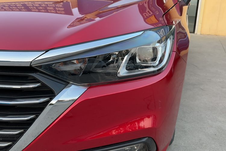 Used BAIC Senova D50 2018 1.5L CVT Prestige Intelligent Drive Edition Left Front Headlight