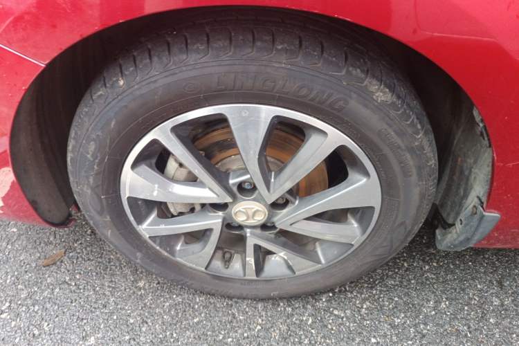 Used BAIC Senova D50 2018 1.5L CVT Prestige Intelligent Drive Edition Left Front Wheel Hub