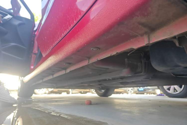 Used BAIC Senova D50 2018 1.5L CVT Prestige Intelligent Drive Edition Left Side Sill
