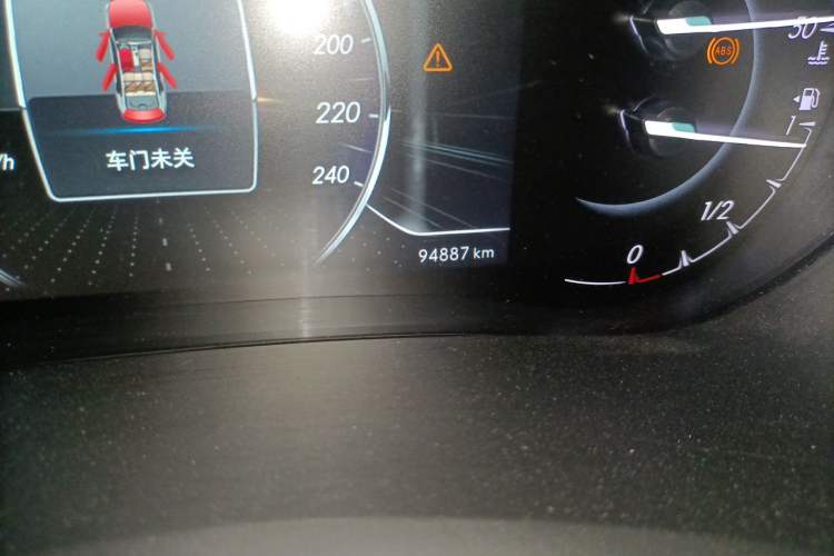 Used BAIC Senova D50 2018 1.5L Manual Prestige Intelligent Drive Edition Odometer Close Up