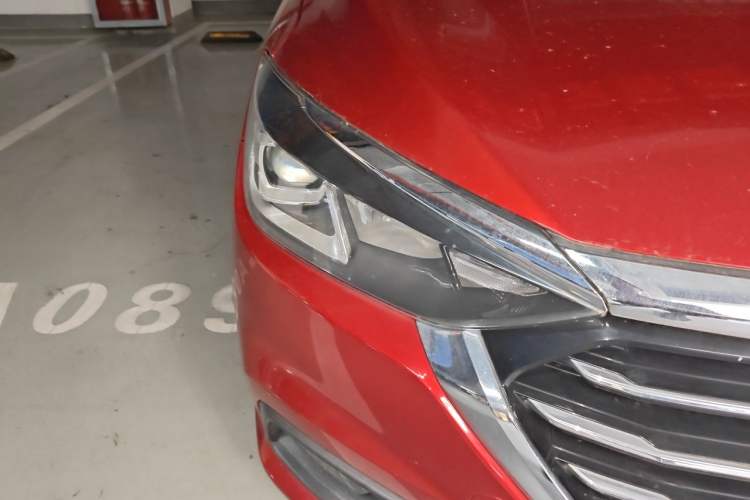Used BAIC Senova D50 2018 1.5L CVT Luxury Intelligent Drive Edition Right Front Headlight