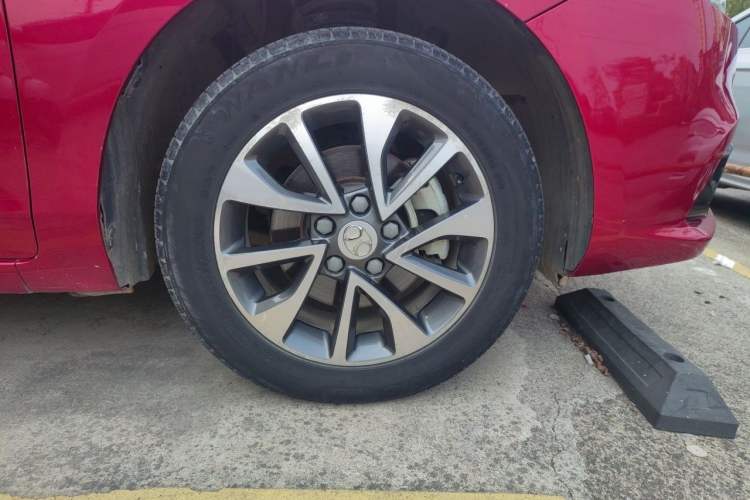 Used BAIC Senova D50 2018 1.5L CVT Prestige Intelligent Drive Edition Right Front Wheel Hub