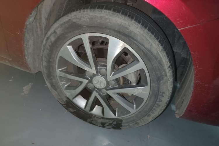 Used BAIC Senova D50 2018 1.5L CVT Prestige Intelligent Drive Edition Right Front Wheel Hub