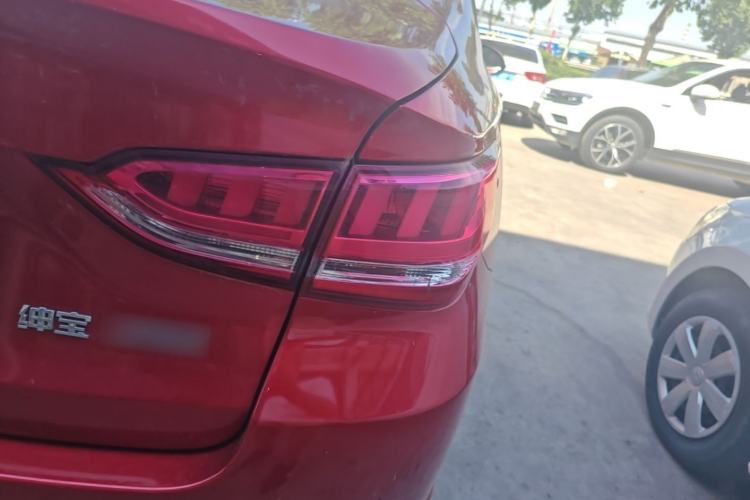 Used BAIC Senova D50 2018 1.5L CVT Prestige Intelligent Drive Edition Right Rear Taillight