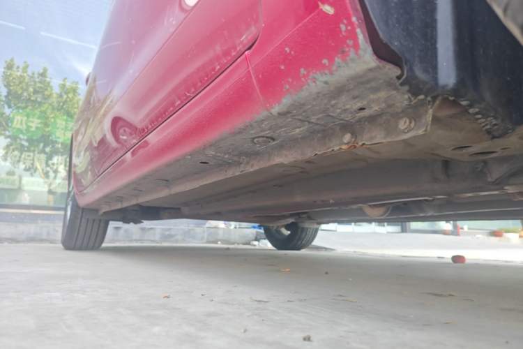 Used BAIC Senova D50 2018 1.5L CVT Prestige Intelligent Drive Edition Right Side Sill