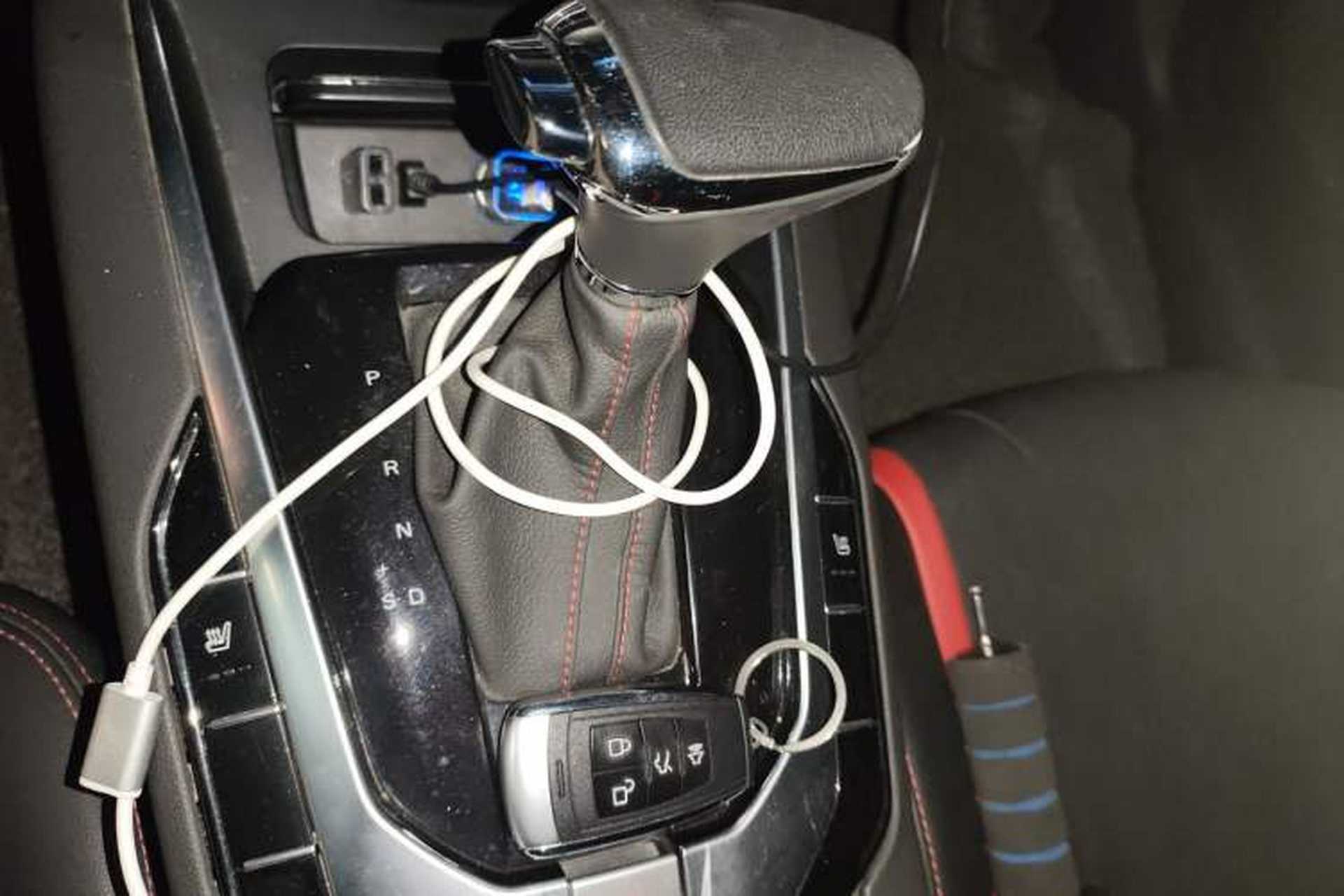 Used BAIC Senova D50 2018 1.5L CVT Luxury Intelligent Drive Edition Gear Lever