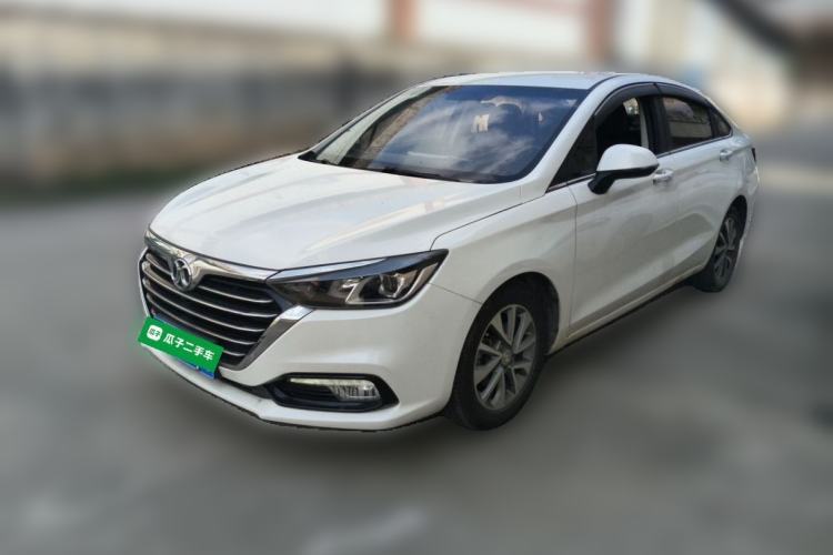 Used BAIC Senova D50 2018 1.5L CVT Luxury Intelligent Drive Edition Guazi used car, China used car export, Used car for sale, Used  cars, Cheapest cars for sale